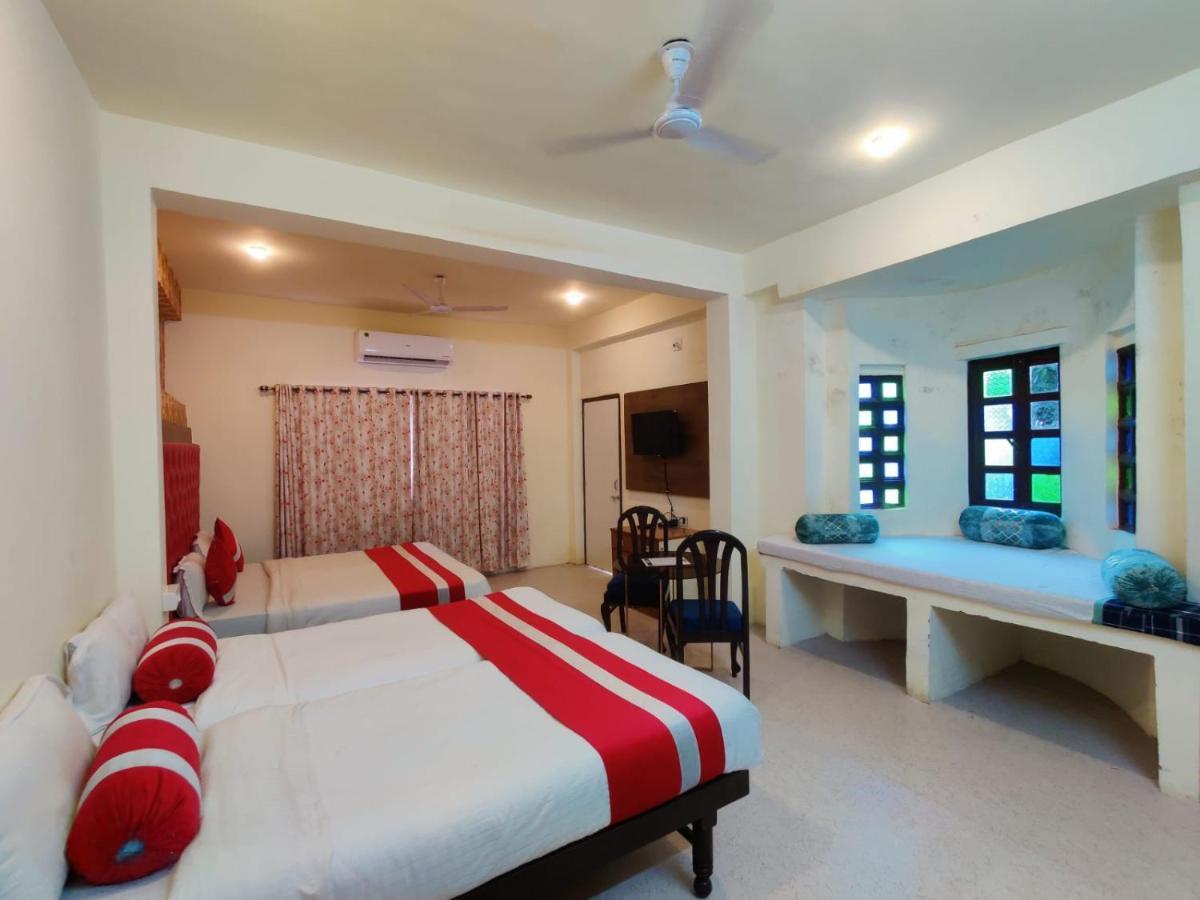 Hotel Tree Of Heaven Udaipur Exterior foto
