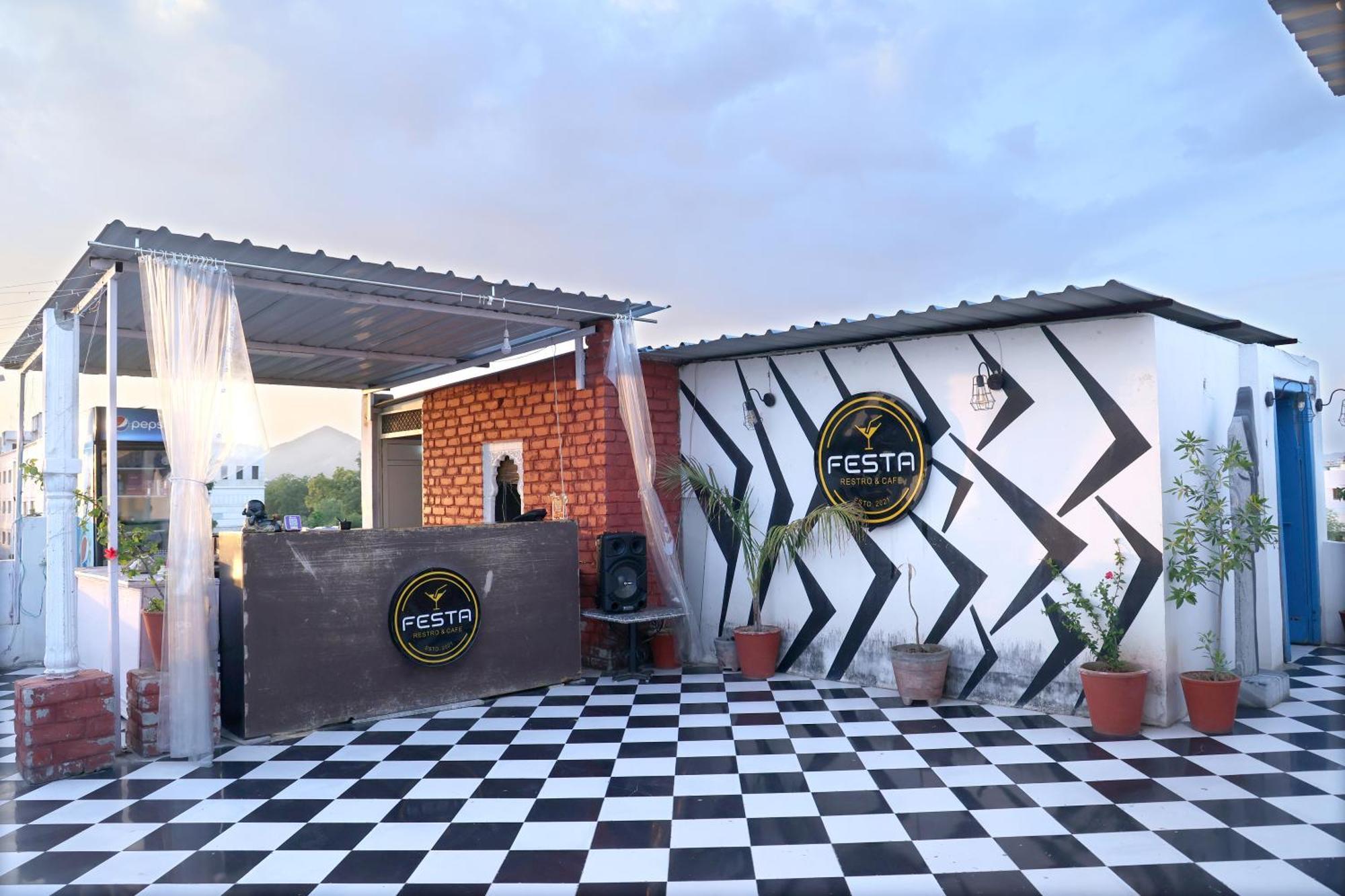 Hotel Tree Of Heaven Udaipur Exterior foto